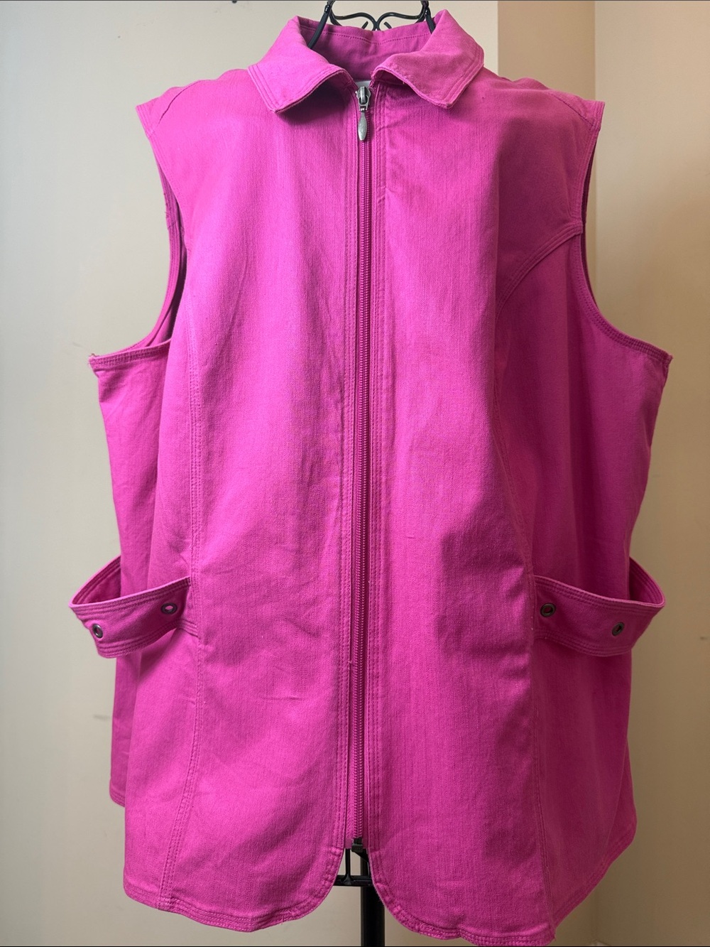 Sleeveless Zip-Front Vest in Bright Pink